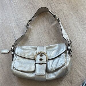 Coach Shoulder Bag authentic